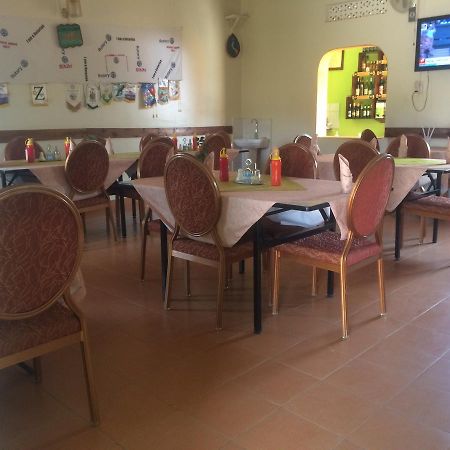 Suba Motel Kihihi Εξωτερικό φωτογραφία