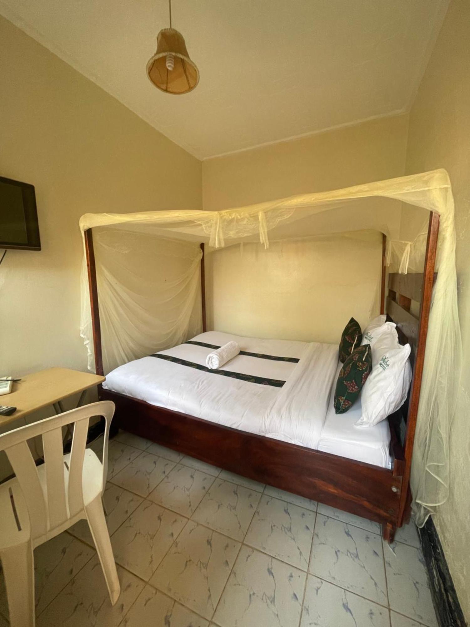 Suba Motel Kihihi Εξωτερικό φωτογραφία