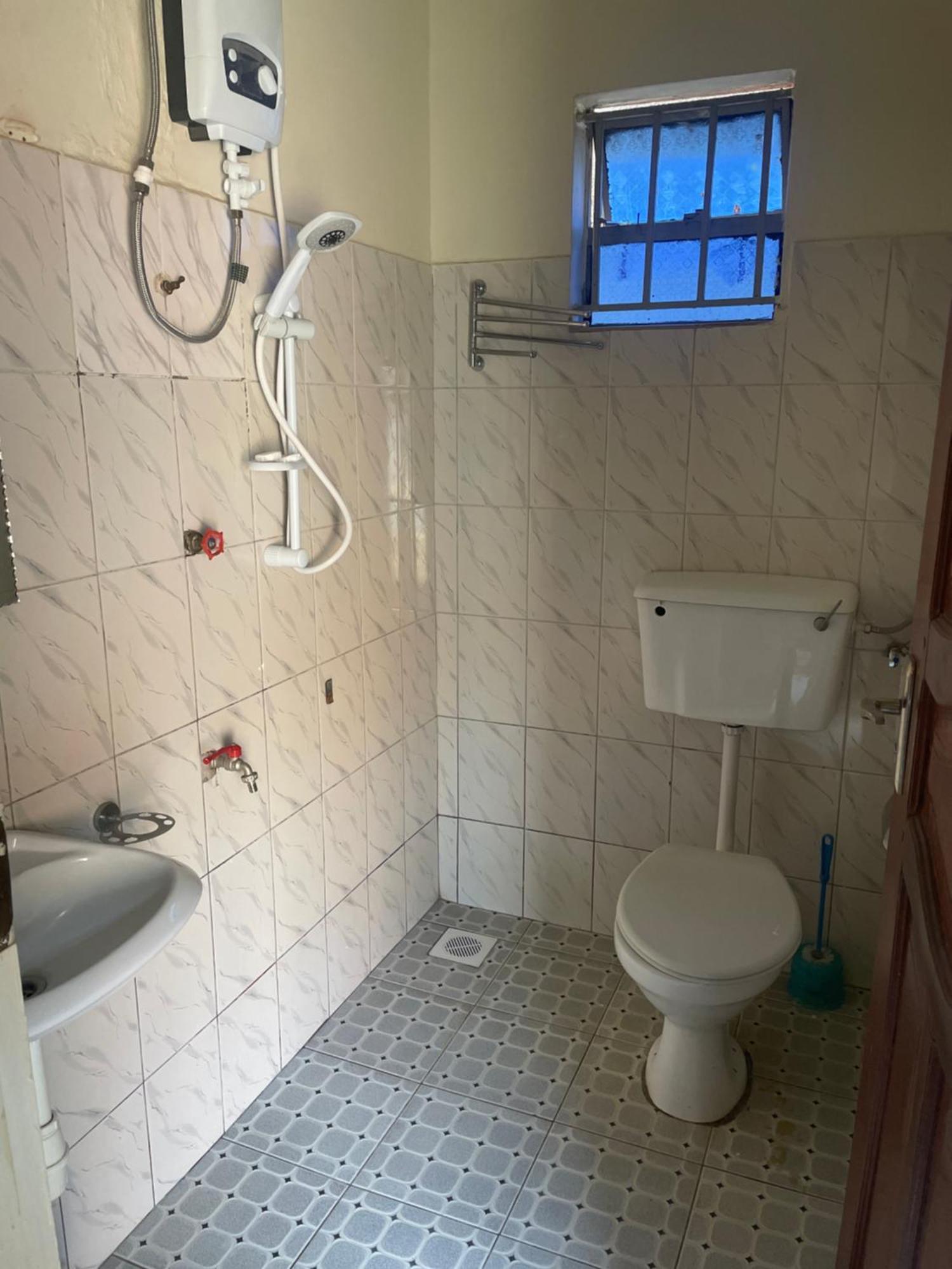 Suba Motel Kihihi Εξωτερικό φωτογραφία